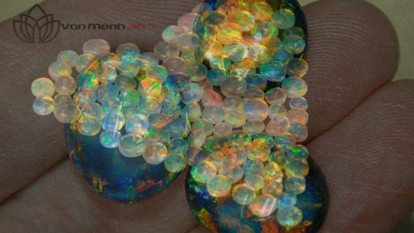 Ý nghĩa của đá Opal